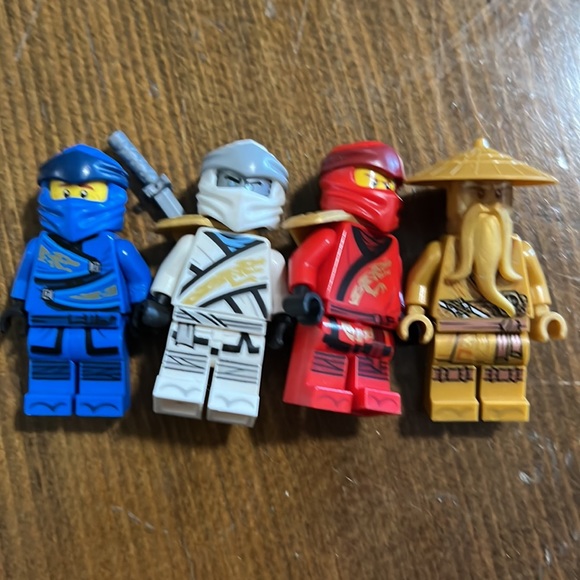 Lego mini figure 17 - Picture 4 of 9